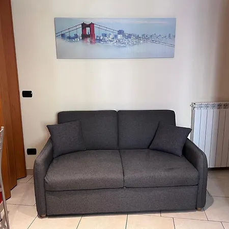 Rosmini House Διαμέρισμα *